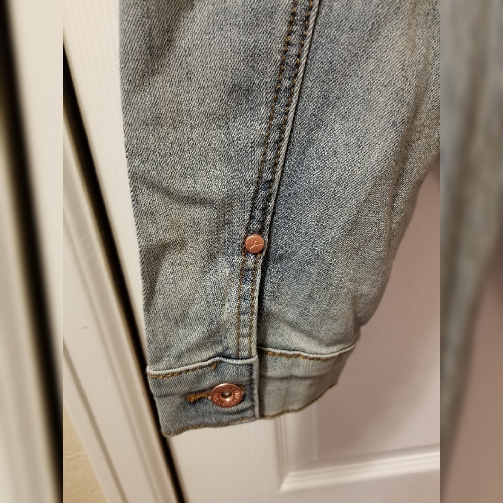 Distressed Jean Jacket - Picture 4 of 4